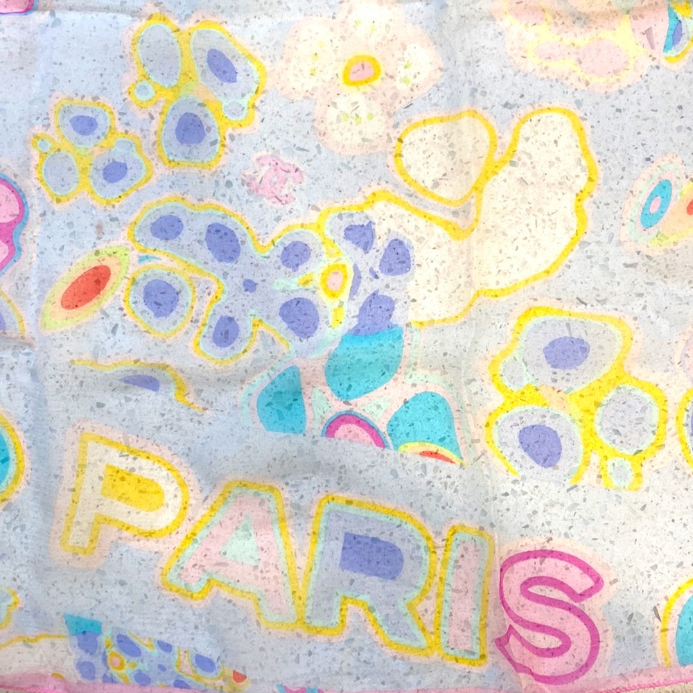 Chanel scarf - Picture 4 of 8